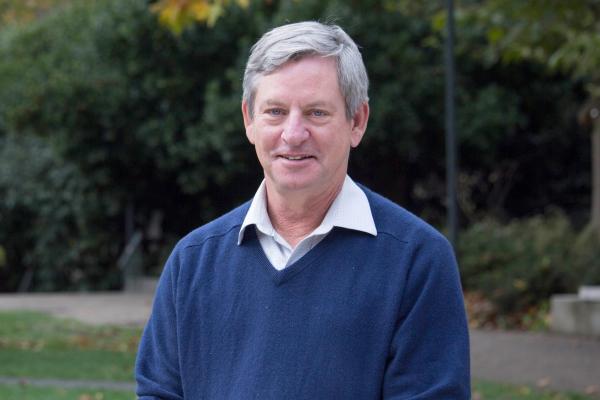 Dr. Robert McMaster